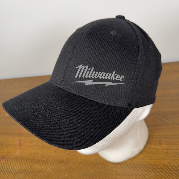 Milwaukee Tools Hat Mens S-M Black Flexfit Logo Baseball Cap Workwear Y2K